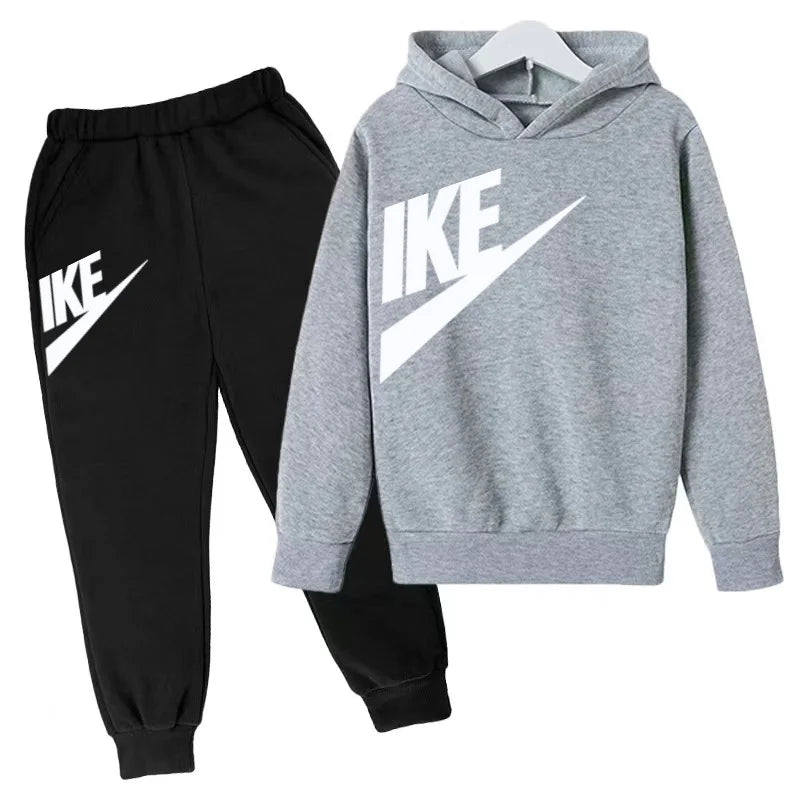 Kinder Freizeitanzug mit Hoodie & Hose – Sportliches 2-teiliges Set für Jungen & Mädchen