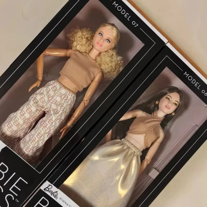 Barbie Basic Elegance Sammlerpuppe – Elegantes Design mit Goldakzenten