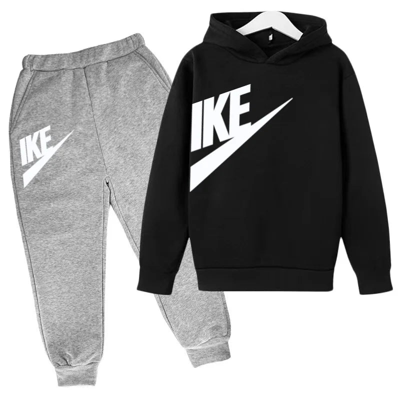 Kinder Freizeitanzug mit Hoodie & Hose – Sportliches 2-teiliges Set für Jungen & Mädchen